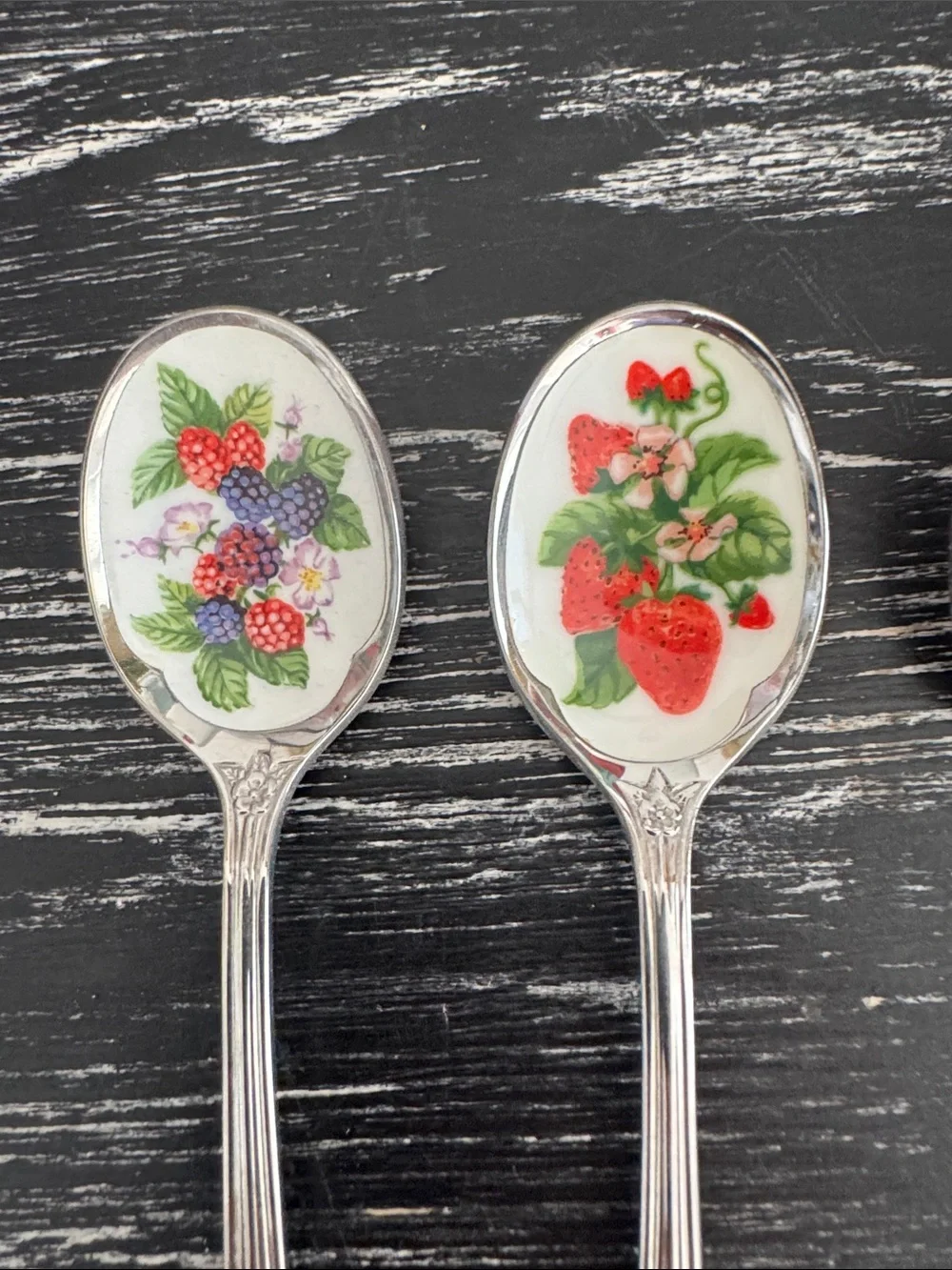 Vintage Avon stainless steel fruit spoons. Set of 4